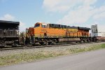 BNSF 8035 on NS 265